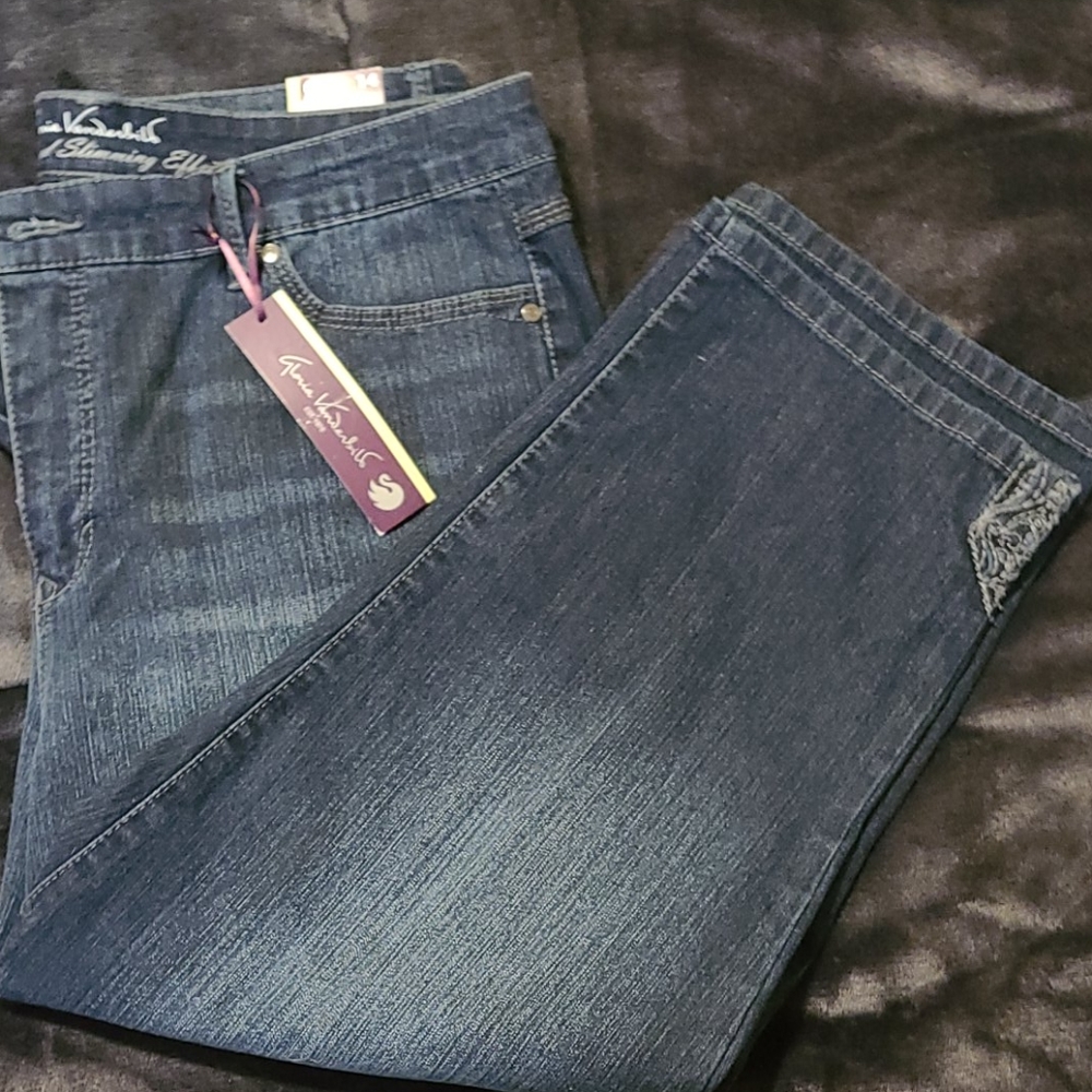 💕NWT Gloria Vanderbilt  capri mid rise - Picture 9 of 10